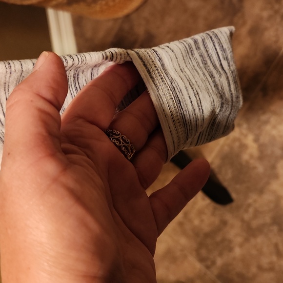 LULULEMON JACKET - Picture 11 of 15